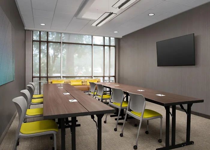 Hotel Springhill By Marriott Charleston Airport & Convention Center 3*