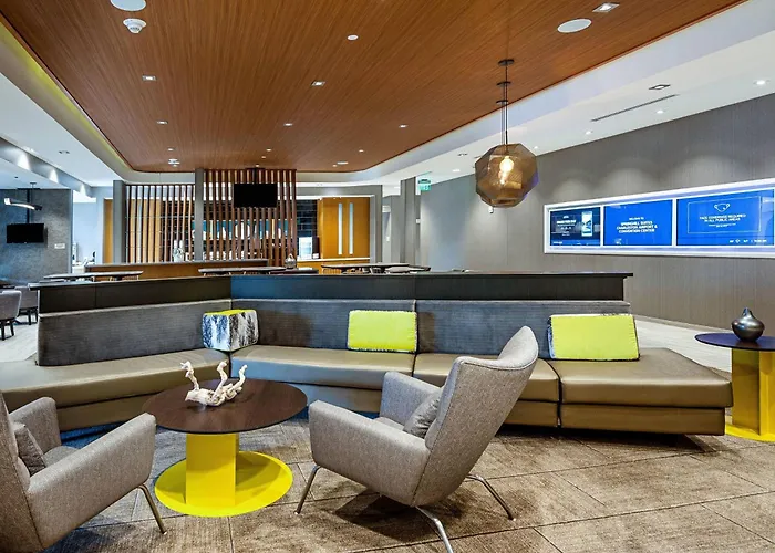 Springhill By Marriott Charleston Airport & Convention Center Hotel 3*